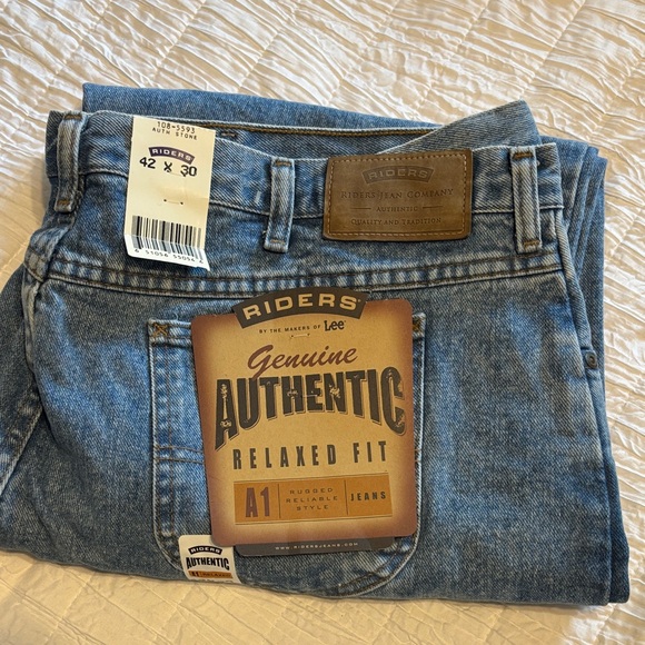 Riders by Lee Men's Authentic Relaxed Fit Jeans - Picture 1 of 6